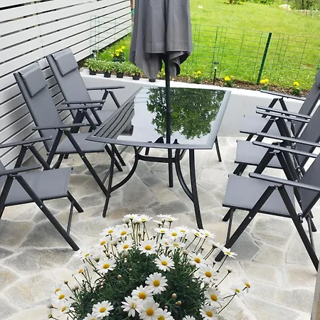 Apartma B & O * Idrija